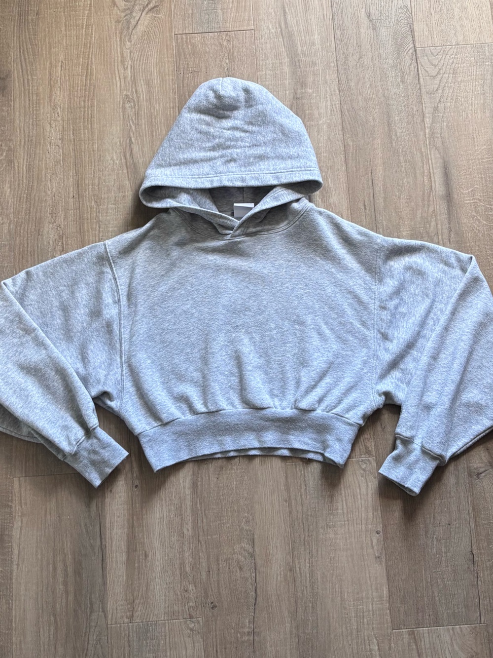 TNA Airy Light Gray Fleece Cropped Hoodie